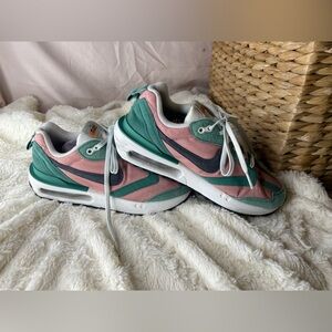 NIKE Air Max DAWN Sneakers in RUST Pink JADE Glaze  size 7